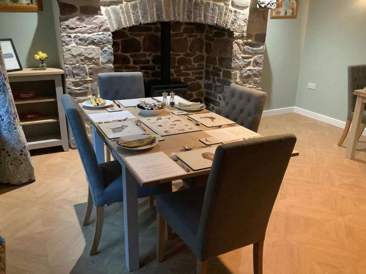 Little London Bed & Breakfast And Glamping Pod Hotel Abercraf Eksteriør billede