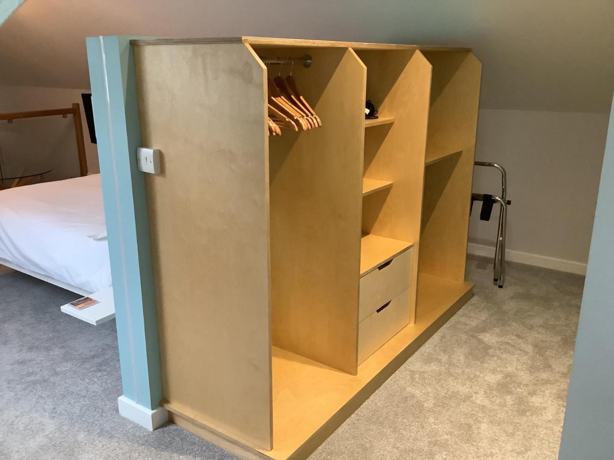 Little London Bed & Breakfast And Glamping Pod Hotel Abercraf Eksteriør billede