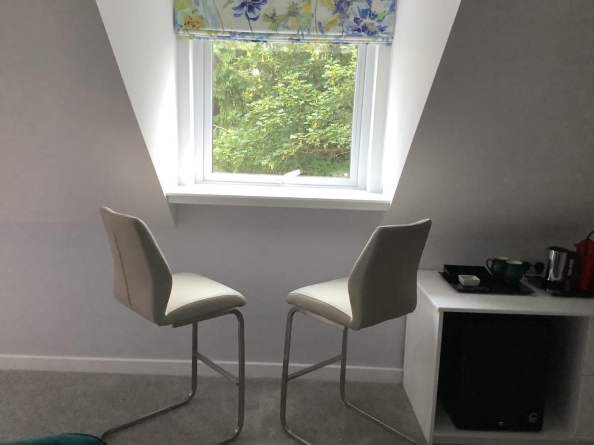 Little London Bed & Breakfast And Glamping Pod Hotel Abercraf Eksteriør billede