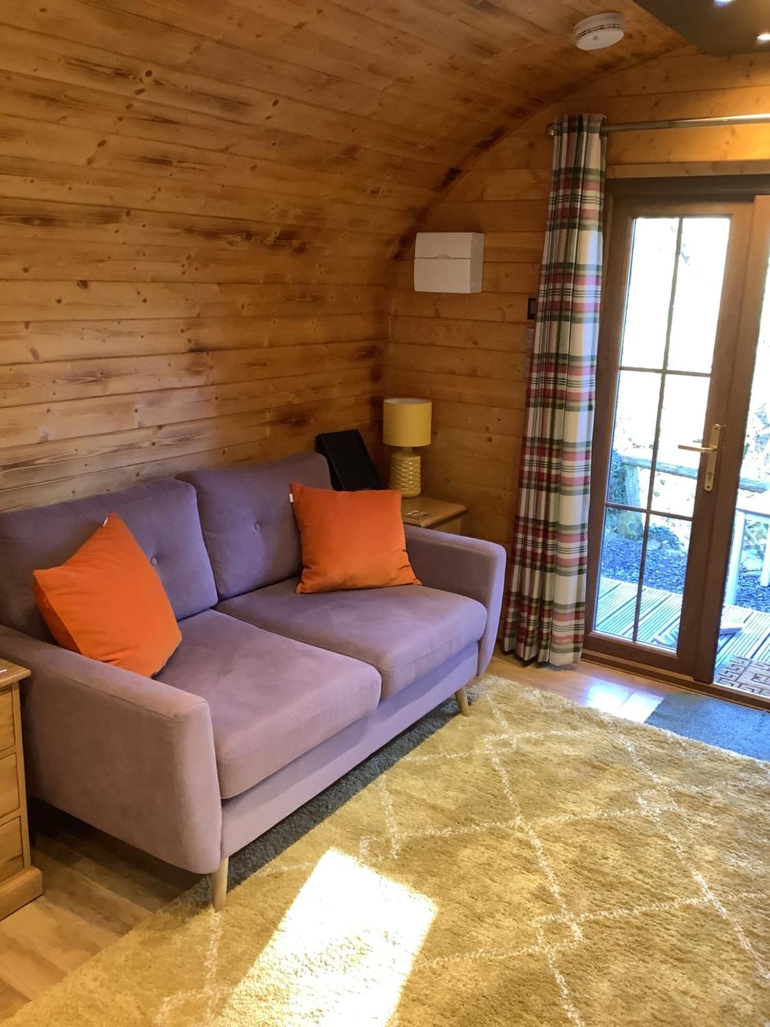 Little London Bed & Breakfast And Glamping Pod Hotel Abercraf Eksteriør billede