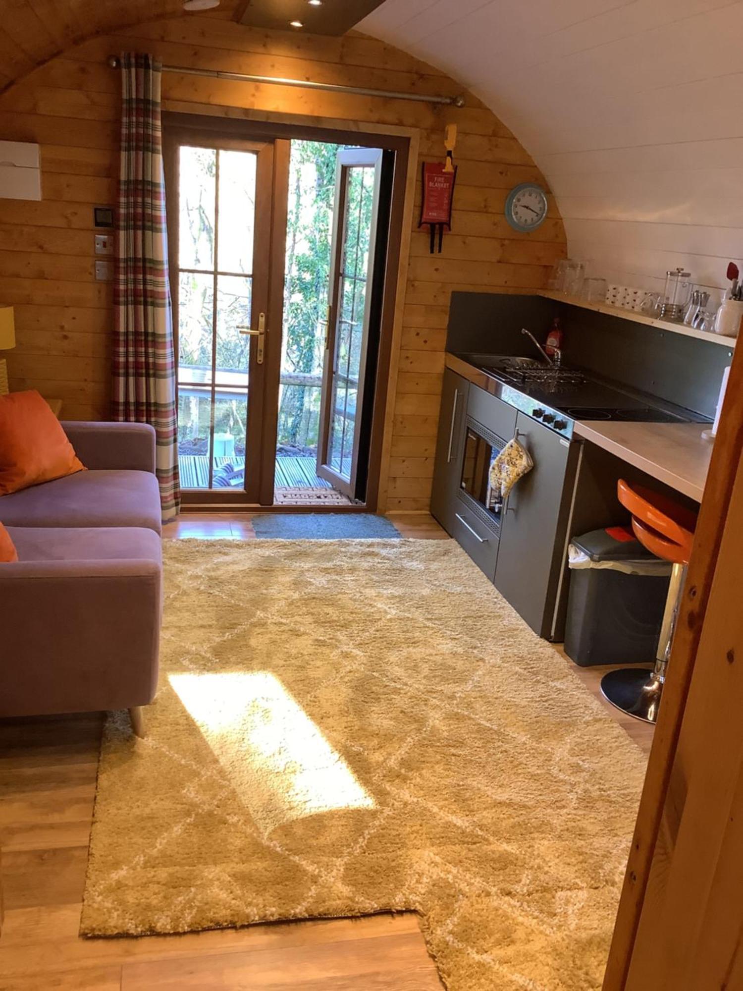 Little London Bed & Breakfast And Glamping Pod Hotel Abercraf Eksteriør billede